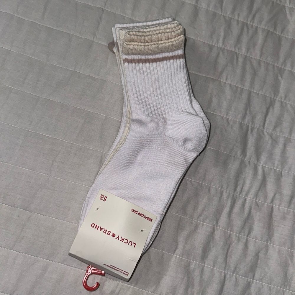 Lucky Brand Ladies 5 pk White Cream Tan Shortie Crew Socks